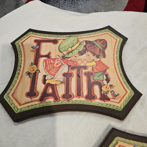 Vintage Faith & Love Plaques Home Interiors - Picture 2 of 4
